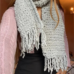 Handmade chunky soft plush grey thick scarf